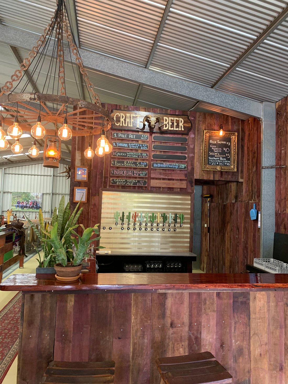 Western Ridge Brewing