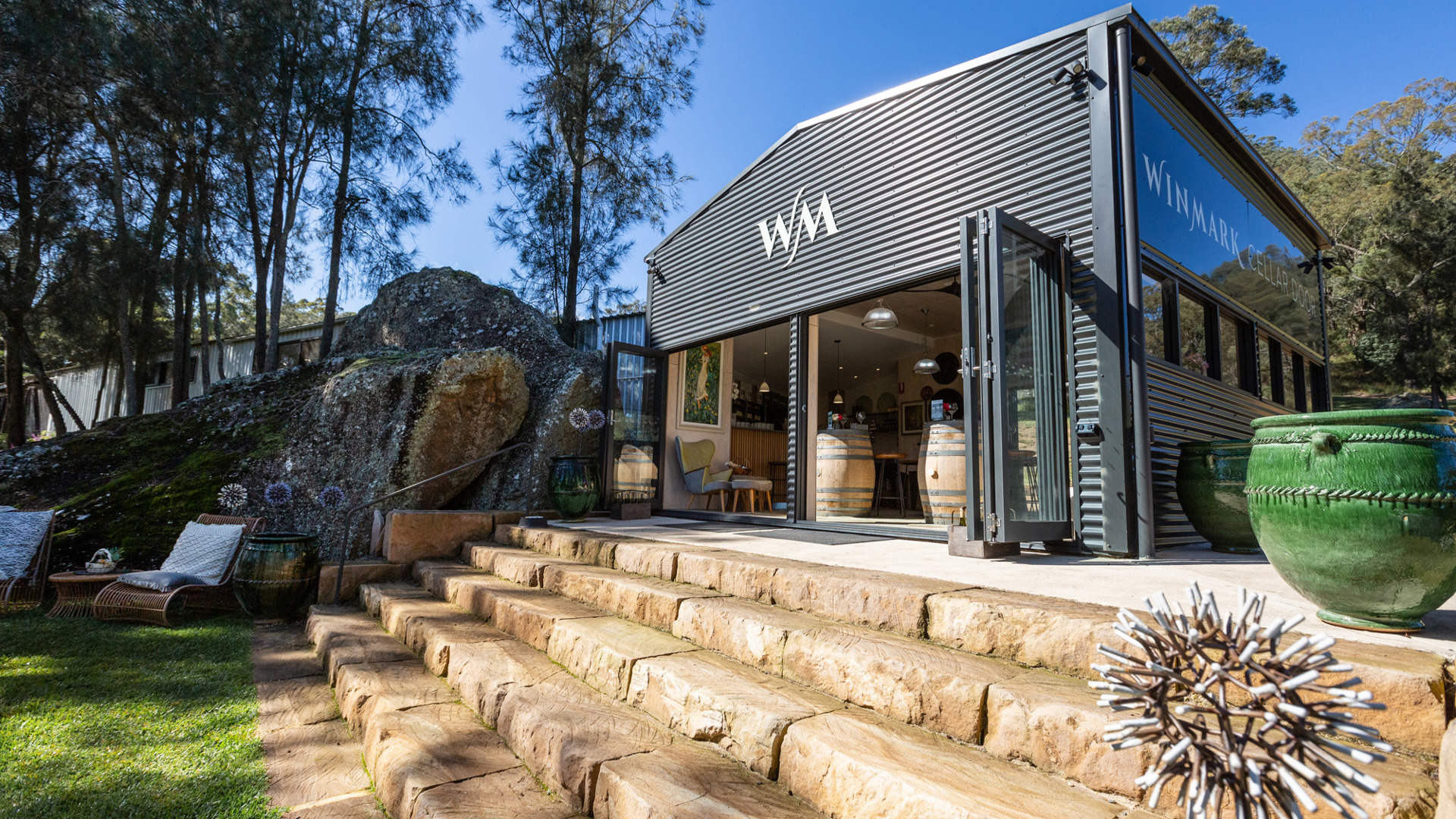 Winmark Wines & Art Gallery